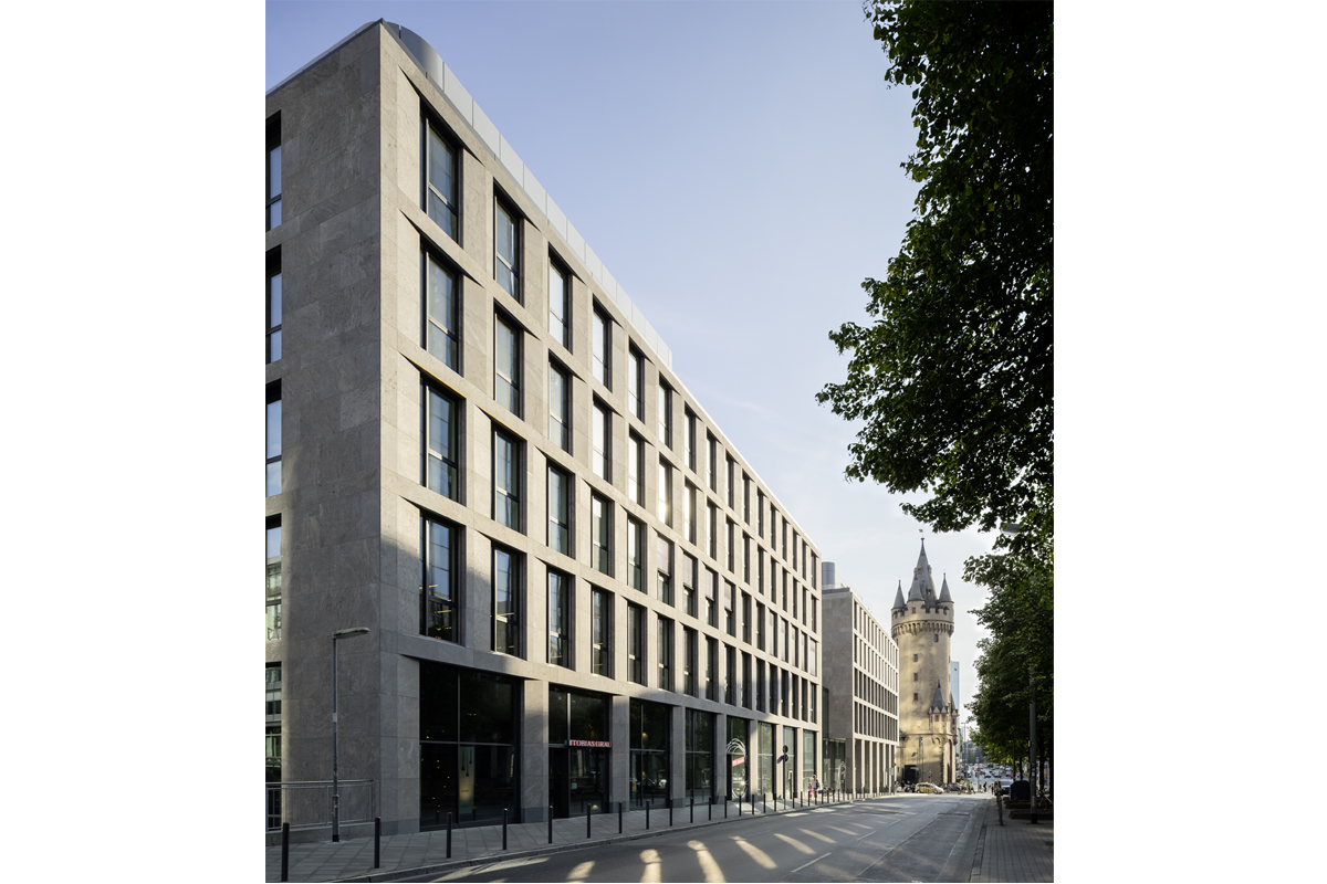 turmpalast building house mixed use window building