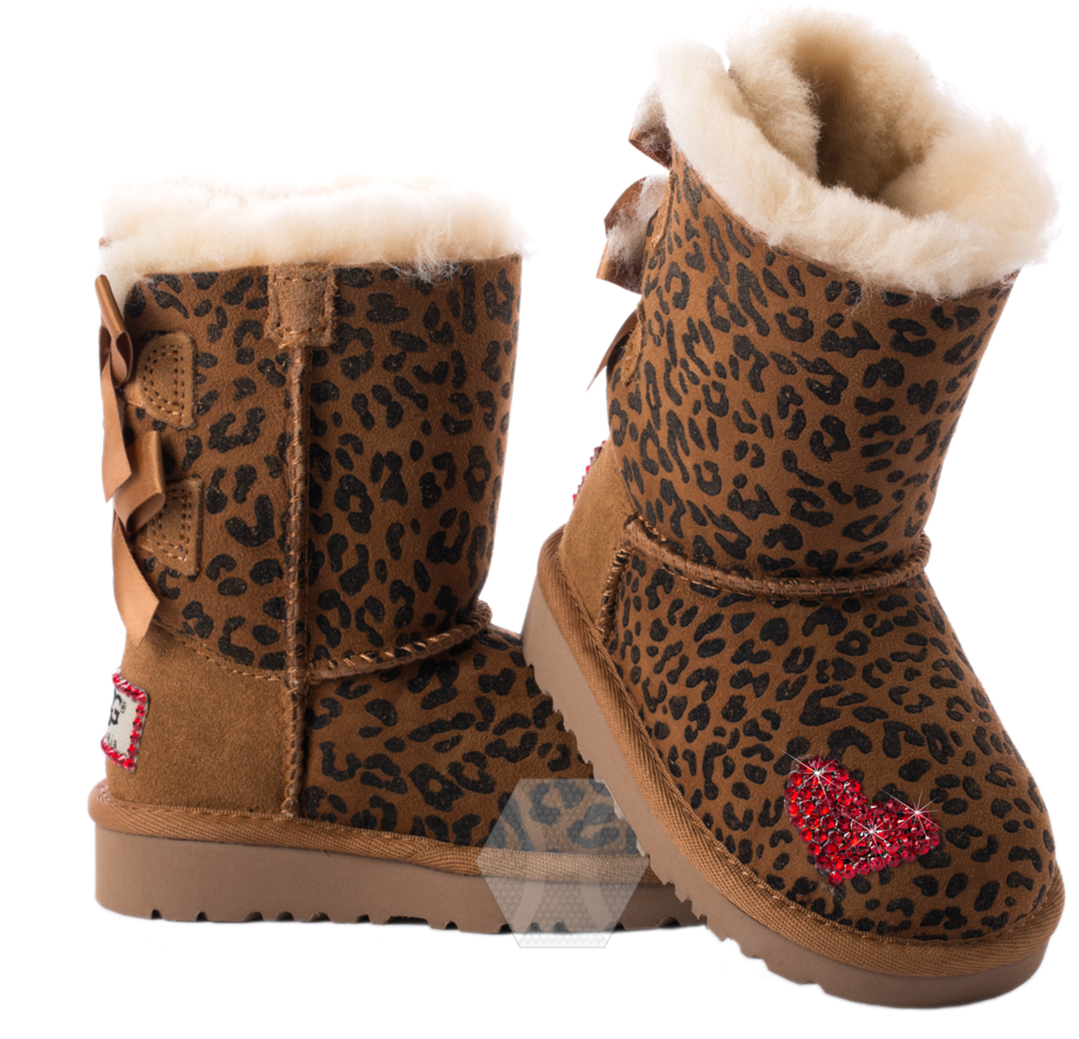 Leopard Print Toddler Boots With Cream Fur Cuffs And Ribbon Bows PNG