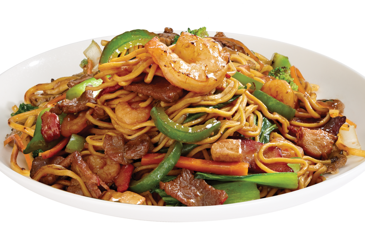 Asian Stir Fried Noodles with Vegetables and Savory Sauce PNG Food Photo